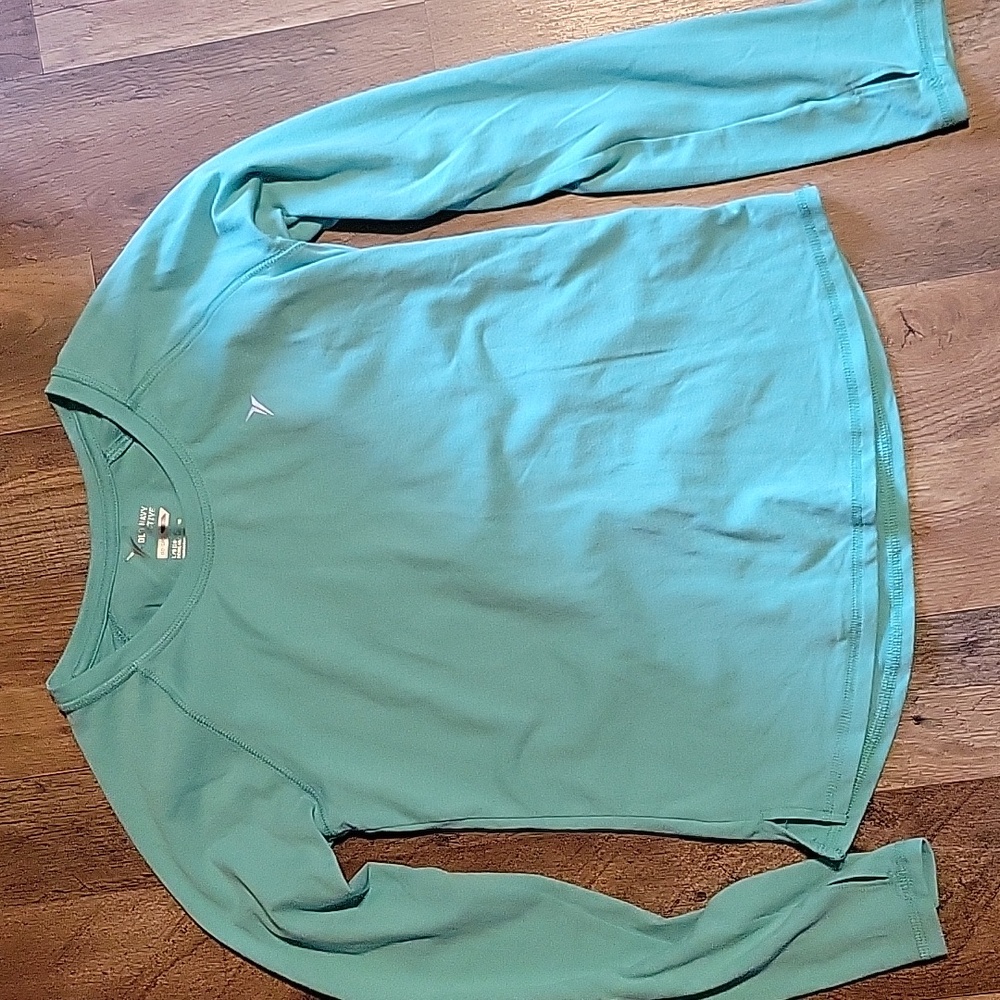Old Navy Active Tshirt
